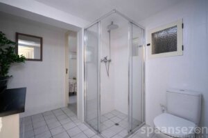 Ferienhaus Patricia mit viertem Schlafzimmer inklusive Bad im Erdgeschoss in Moraira