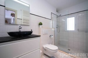 Casa Alicia verfügt über 3 Schlafzimmer und 2 Bäder in Moraira