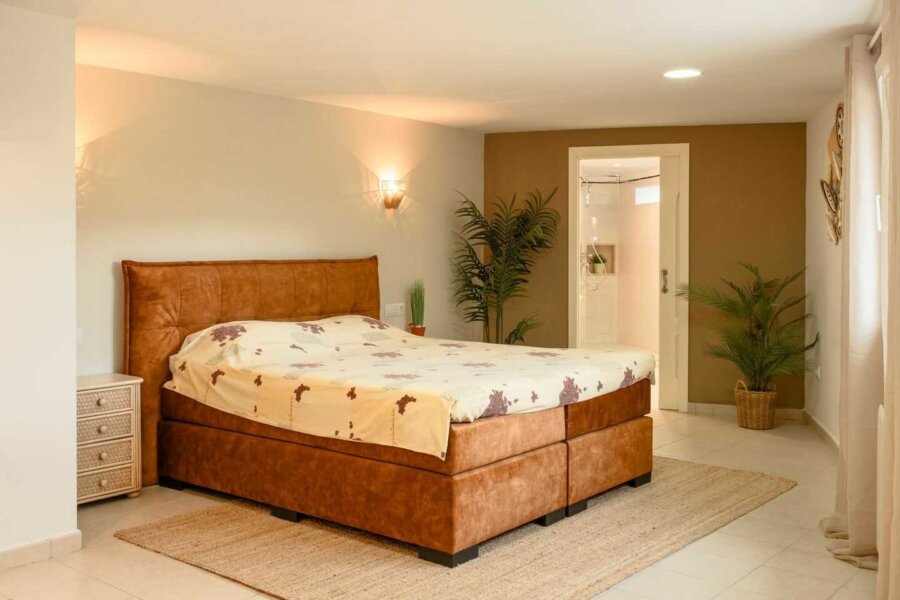 Drittes Schlafzimmer im Ferienhaus Naranja mit einem Bett von 150x2190 cm